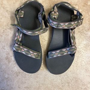 Teva Womens sandal size 7
